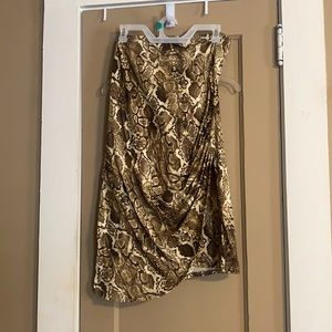 Snakeskin strapless body con dress